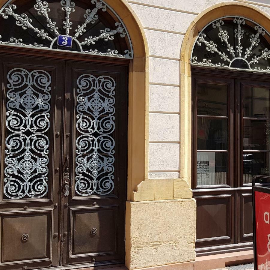 Le Voltaire Colmar Centre Apartment Luaran gambar